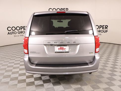 Used 2017 Dodge Grand Caravan SE w/ Power Window Group FWD image 22