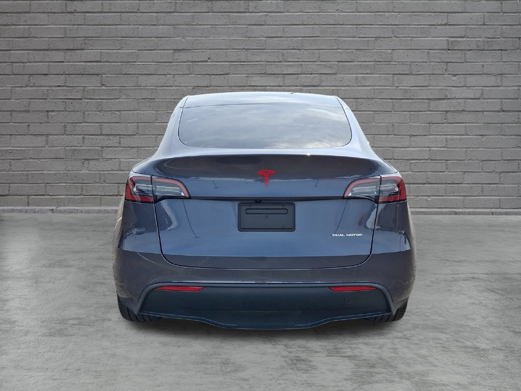 Used 2023 Tesla Model Y Long Range AWD/4WD image 9