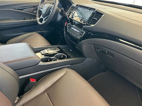 New 2026 Honda Ridgeline Black Edition image 16