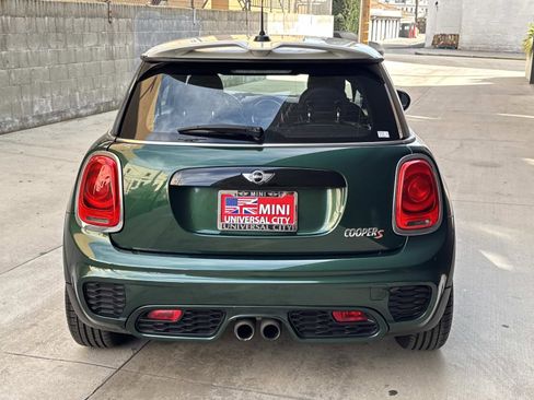 Used 2017 MINI Cooper S image 4