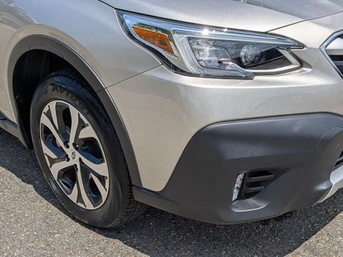 Used 2020 Subaru Outback Limited w/ Popular Package #2 AWD/4WD image 2