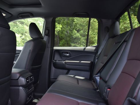 New 2026 Honda Ridgeline Black Edition image 14