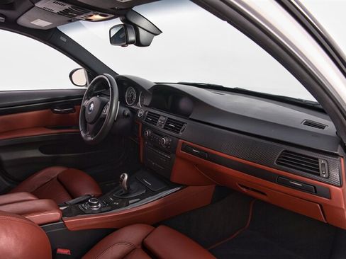 Used 2011 BMW M3 Sedan RWD image 36