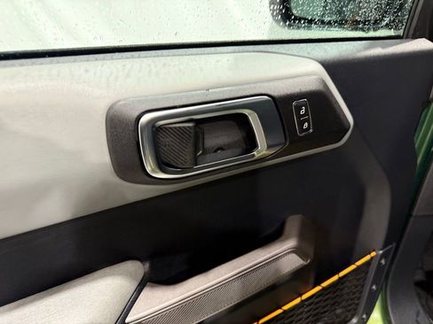 Used 2023 Ford Bronco Badlands w/ Sasquatch Package image 15