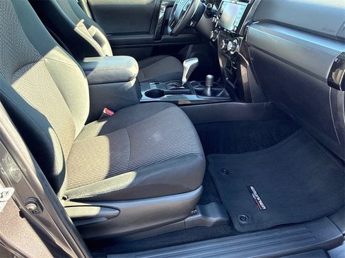 Used 2023 Toyota 4Runner TRD Off-Road image 14