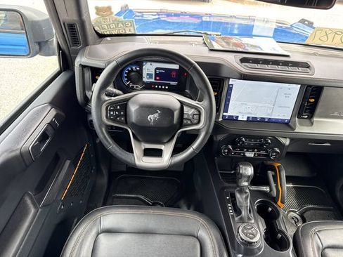 Used 2024 Ford Bronco Badlands AWD/4WD image 12