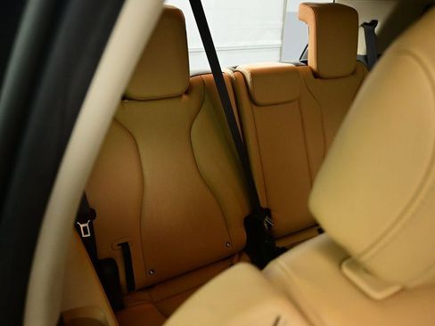 Certified 2022 Kia Carnival EX image 66