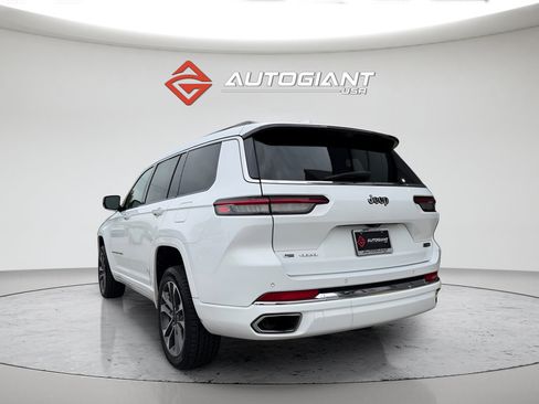 Used 2022 Jeep Grand Cherokee L Overland w/ Luxury Tech Group IV AWD/4WD image 8