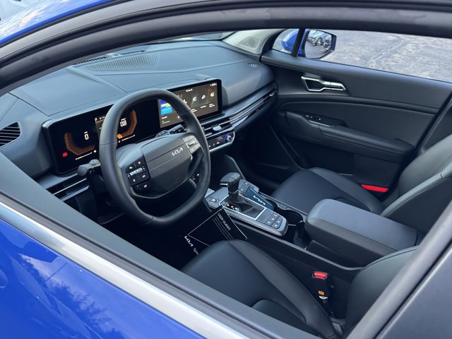New 2026 Kia Sportage EX FWD image 31