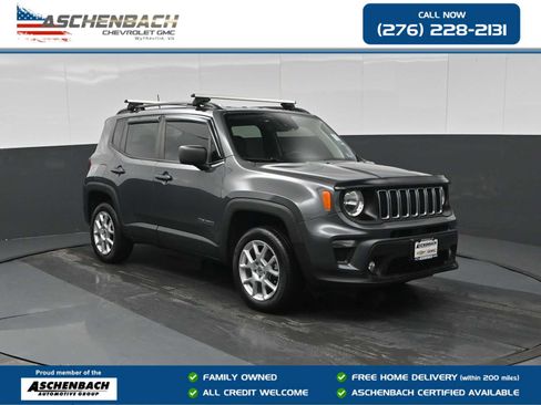 Used 2022 Jeep Renegade Latitude image 1