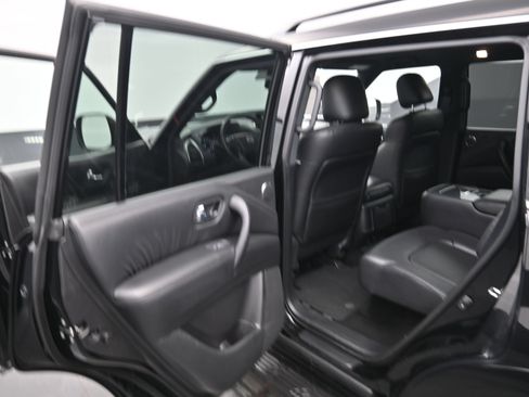 Used 2022 Nissan Armada SL w/ Midnight Edition Package RWD image 17