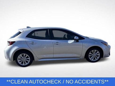 Used 2023 Toyota Corolla SE FWD image 6