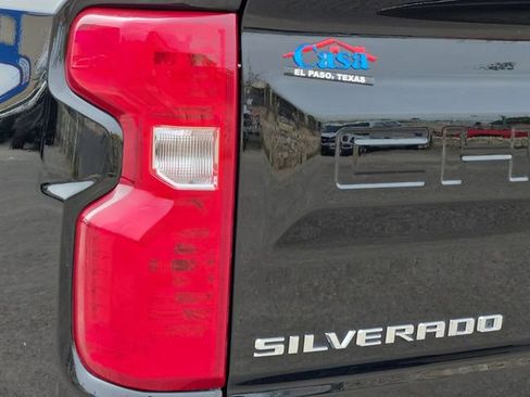 Used 2025 Chevrolet Silverado 1500 LT image 11