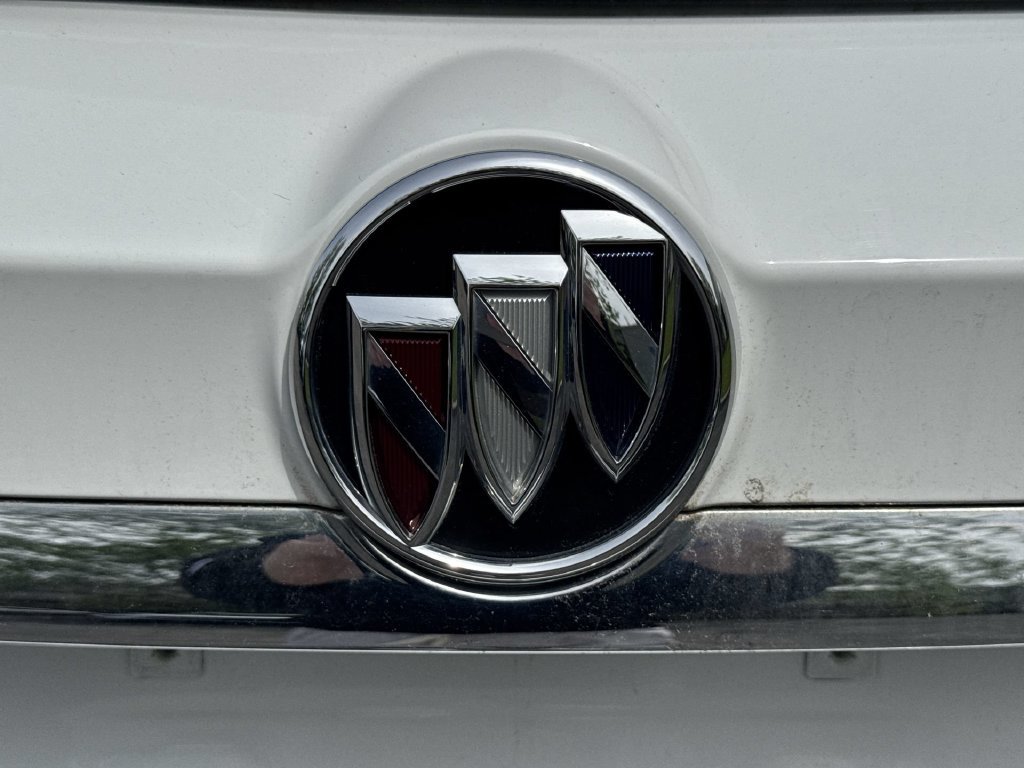 Certified 2022 Buick Encore Preferred AWD/4WD image 38