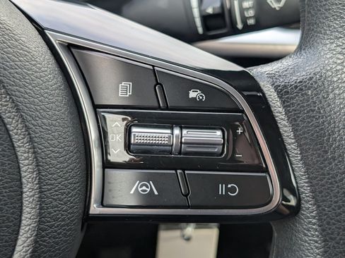 Used 2024 Kia Forte LXS FWD image 20
