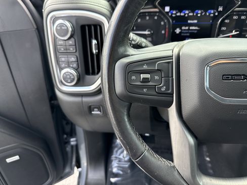 Used 2022 GMC Sierra 1500 Denali w/ Denali Premium Package AWD/4WD image 19