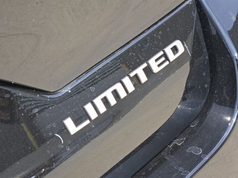 New 2025 Jeep Grand Cherokee Limited w/ Trailer Tow Package image 8