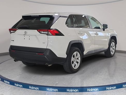Used 2024 Toyota RAV4 LE FWD image 7