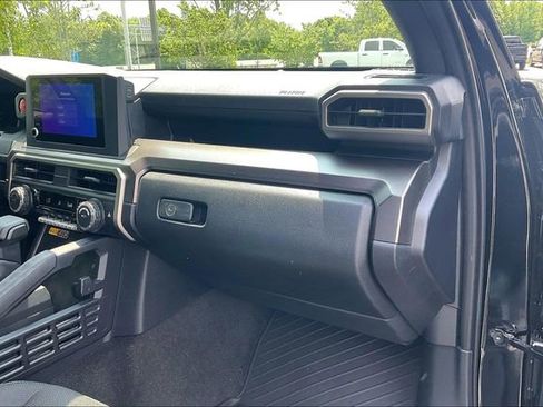 Used 2025 Toyota 4Runner TRD Off-Road AWD/4WD image 16