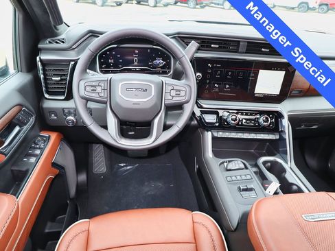 New 2025 GMC Sierra 3500 Denali Ultimate image 14