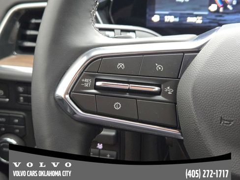 Used 2025 Chevrolet Tahoe High Country w/ Sun And Tow Package AWD/4WD image 22