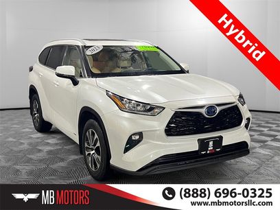 Used 2023 Toyota Highlander XLE