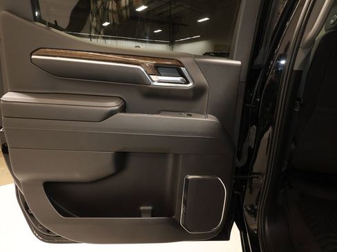 Certified 2024 GMC Sierra 1500 Elevation w/ X31 Off-Road Package image 21