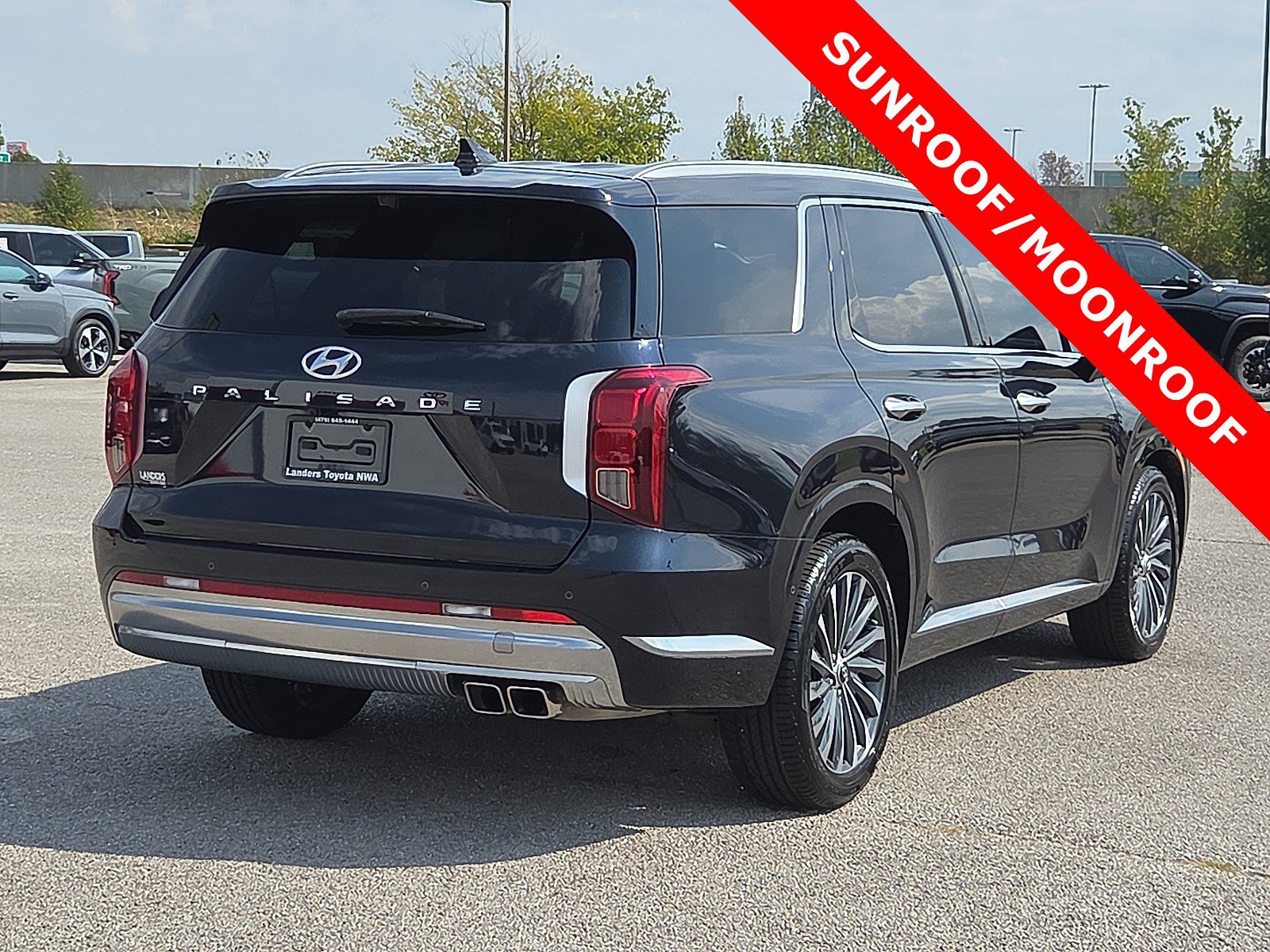 Used 2024 Hyundai Palisade Calligraphy FWD image 5