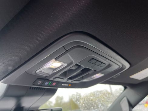 Used 2024 Chevrolet Silverado 2500 High Country w/ High Country Premium Package image 17