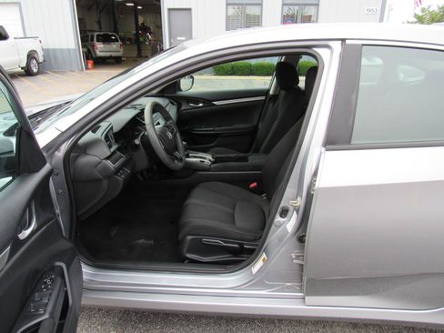Used 2019 Honda Civic LX image 14