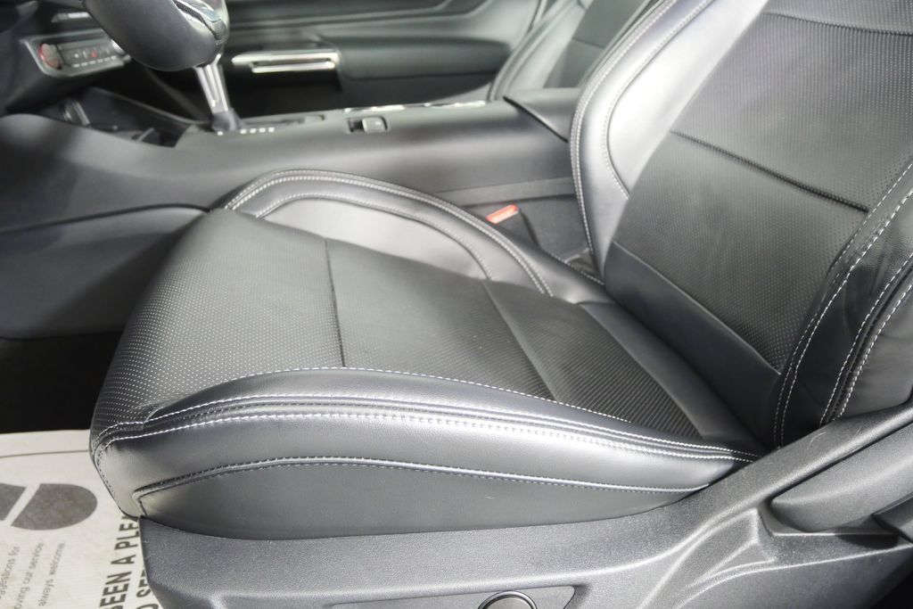 Used 2024 Ford Mustang GT Premium RWD image 12