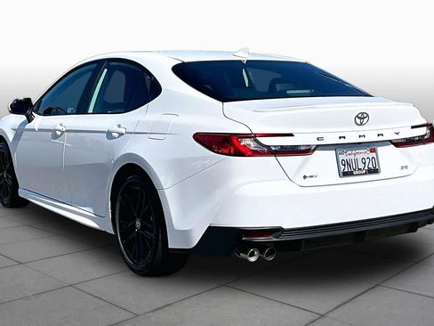 Certified 2025 Toyota Camry SE FWD image 11
