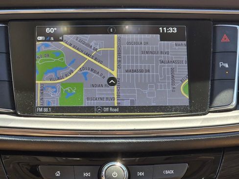 Used 2018 Buick Enclave Essence image 23