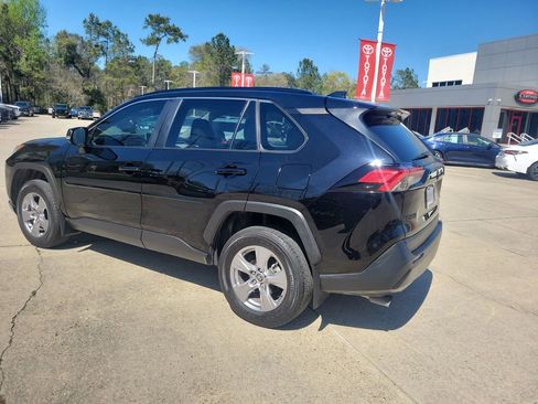 Certified 2025 Toyota RAV4 XLE FWD image 3