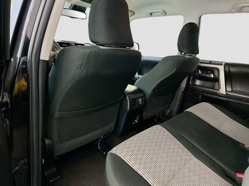 Used 2024 Toyota 4Runner SR5 image 28