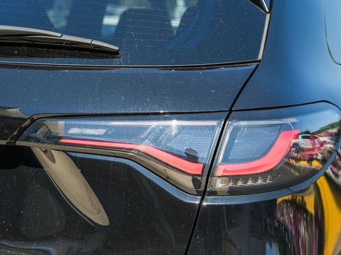 Certified 2025 Honda HR-V Sport image 6