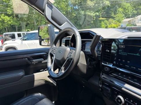 Used 2024 Chevrolet Silverado 2500 ZR2 w/ ZR2 Bison Edition AWD/4WD image 97