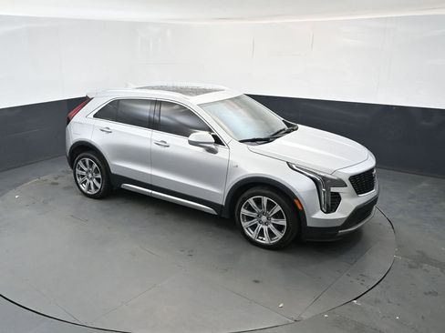 Used 2020 Cadillac XT4 Premium Luxury w/ Driver Assist Package AWD/4WD image 33