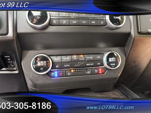 Used 2019 Ford Expedition Limited w/ Equipment Group 302A AWD/4WD image 25