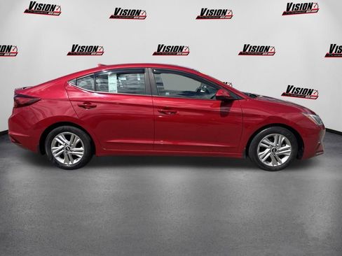 Used 2019 Hyundai Elantra Value Edition FWD image 4
