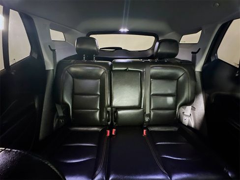 Used 2019 GMC Terrain SLT image 13