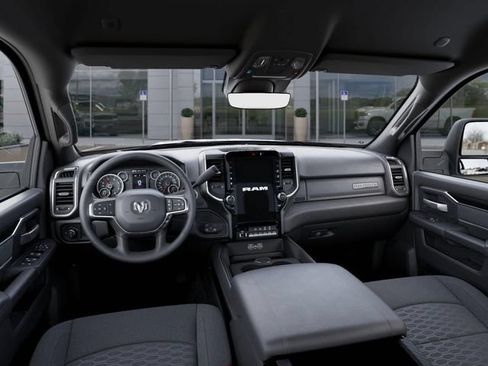 New 2025 RAM 2500 Big Horn AWD/4WD image 35
