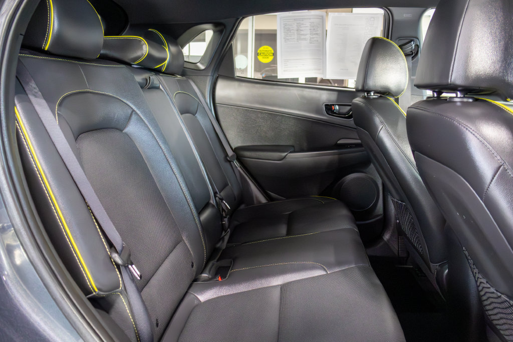 Used 2019 Hyundai Kona Ultimate AWD/4WD image 13