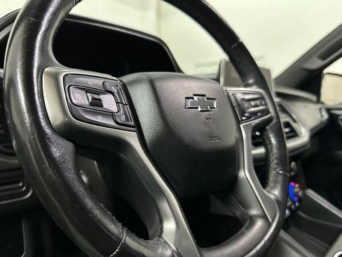 Used 2021 Chevrolet Tahoe Z71 w/ Luxury Package AWD/4WD image 36