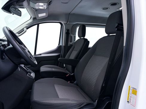 Used 2023 Ford Transit 350 XLT image 17