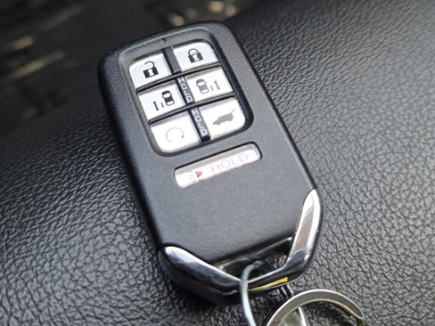 Used 2023 Honda Odyssey Touring image 35