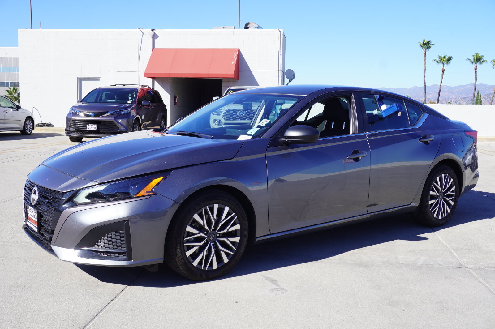Used 2026 Nissan Altima 2.5 SV FWD image 4