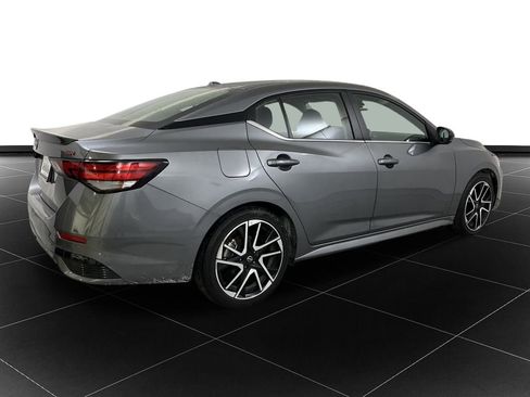 Used 2024 Nissan Sentra SR image 5