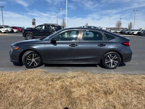 Used 2023 Honda Civic LX image 6