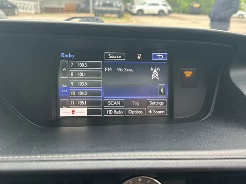 Used 2015 Lexus ES 300h w/ Navigation System Package FWD image 38